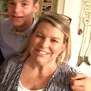 Meet your Posher, Alecia